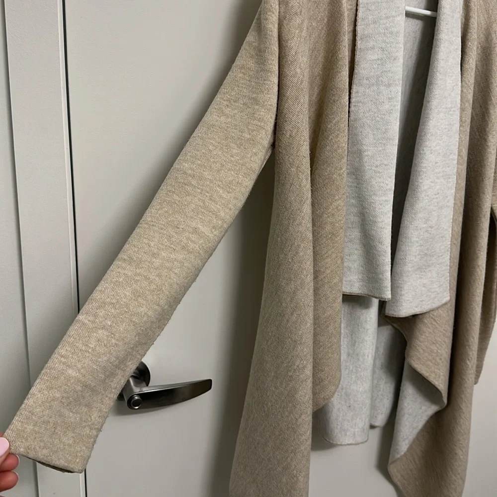 Two colored sweater cardigan - Picture 3 of 6